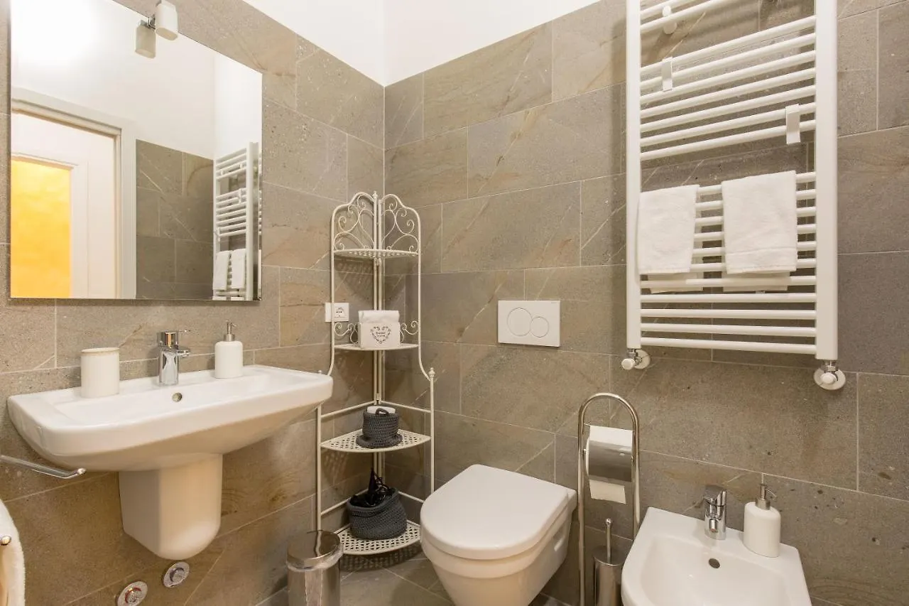 Apartment Antica Residenza Adua Verona
