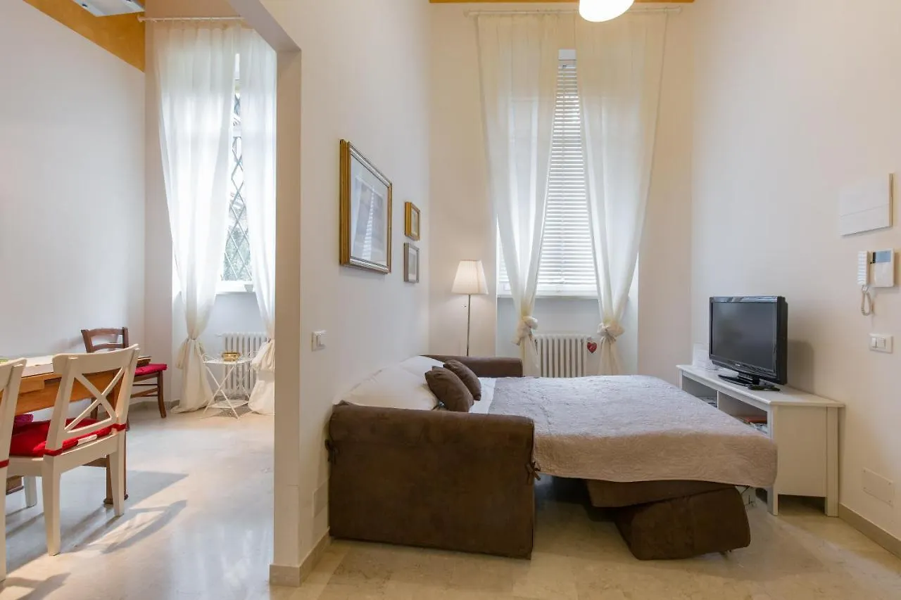 Apartment Antica Residenza Adua Verona
